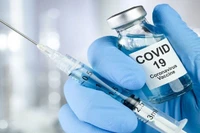 Bộ Y tế yêu cầu tăng cường sản xuất, nhập khẩu thuốc phòng, chống Covid-19