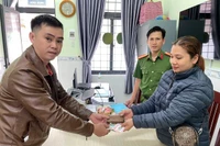 Nhặt được tài sản, trả lại người đánh rơi