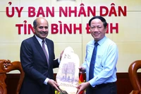Chủ tịch UBND tỉnh tiếp xã giao Đại sứ Ấn Độ tại Việt Nam