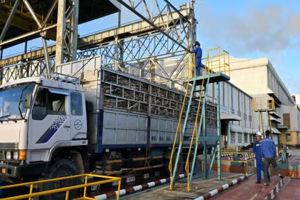 Từ vùng nguyên liệu mía đến chuỗi tuần hoàn