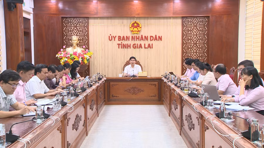 quang-canh-ban-dai-dien-hoi-dong-quan-tri-nhcsxh-tinh-gia-lai-trien-khai-nhiem-vu-quy-iv2026.jpg