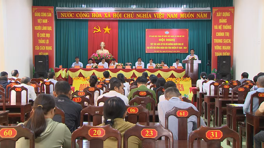 quang-canh-hoi-nghi-txct-xa-phu-my-tay.png