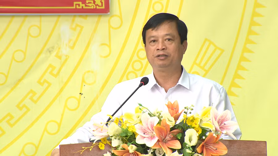 bp-sau-muoi-nam-100-01-35-14still025.png