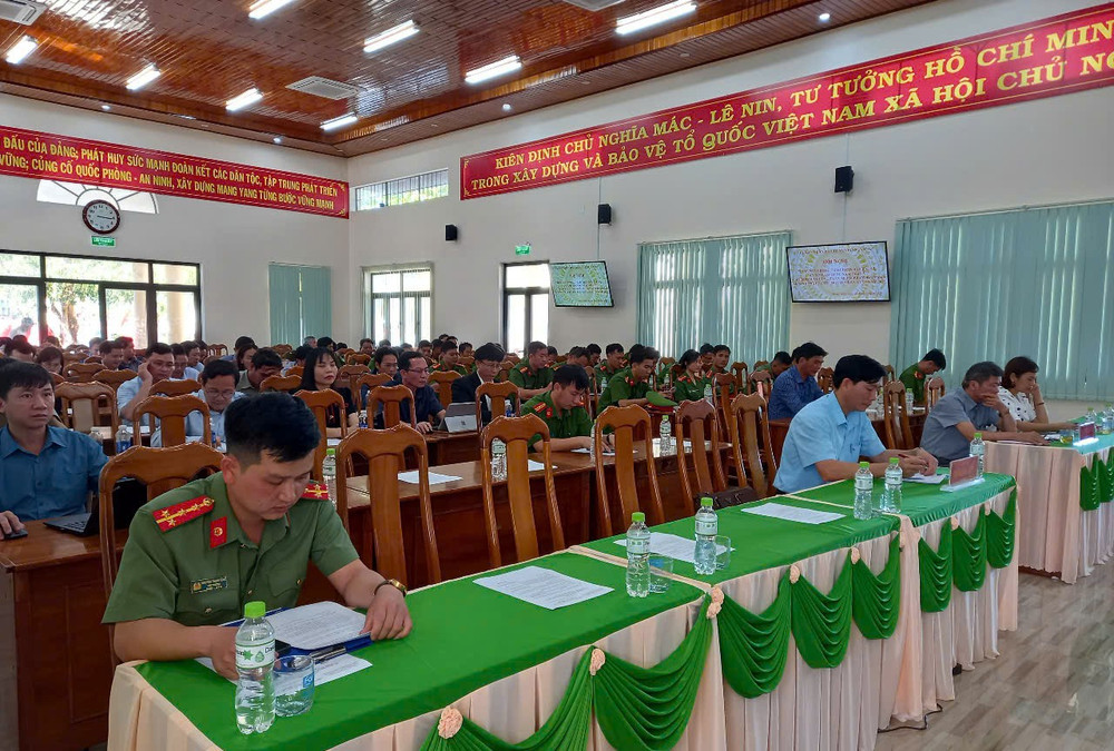 Các đại biểu dự hội nghị. Ảnh: K.P cac-dai-bieu-tham-du-tai-hoi-nghi.jpg