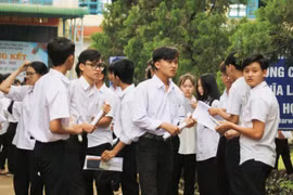 Ngã rẽ sau kỳ thi tốt nghiệp THPT: Chọn đại học hay học nghề?