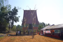 Khánh thành nhà rông văn hóa làng Bồ