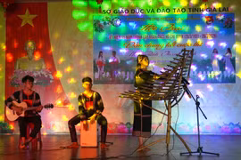 Sôi nổi hội trại “Tuổi trẻ số - Khát vọng vươn xa” tại Trường THPT Phạm Văn Đồng