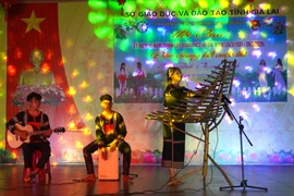 Sôi nổi hội trại “Tuổi trẻ số - Khát vọng vươn xa” tại Trường THPT Phạm Văn Đồng