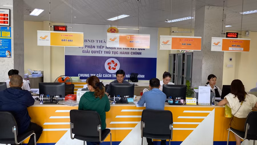 Các điểm mới của Luật Đất đai năm 2024 được người dân quan tâm như việc ban hành bảng giá đất hàng năm, mở rộng phạm vi áp dụng bảng giá đất. Ảnh: Sơn Ca.