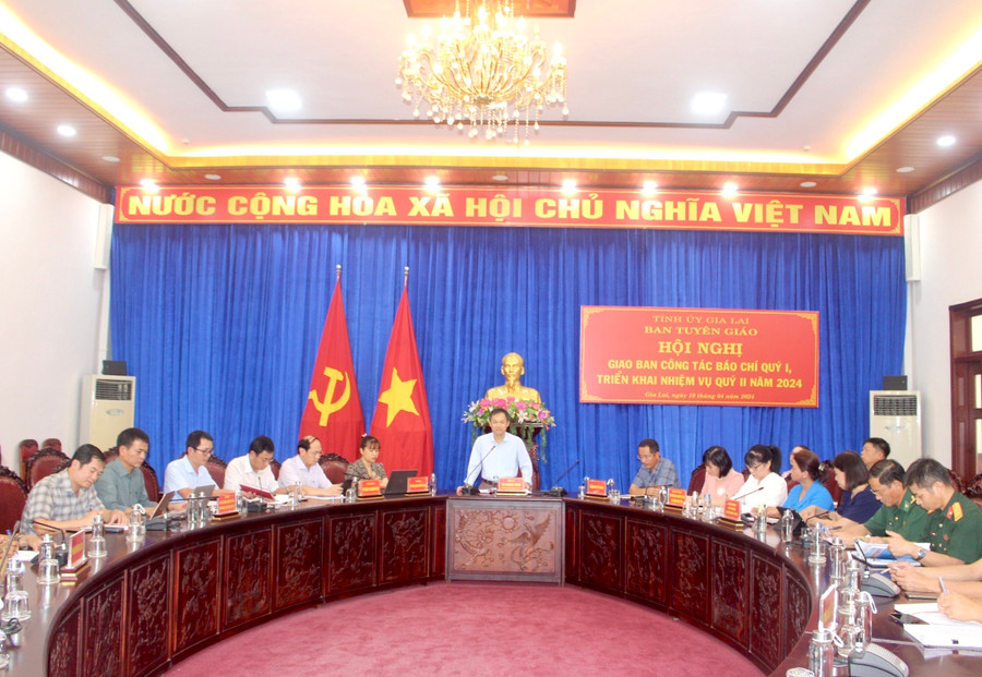 Quang cảnh hội nghị giao ban. Ảnh: P.L Quang cảnh hội nghị giao ban. Ảnh: P.L