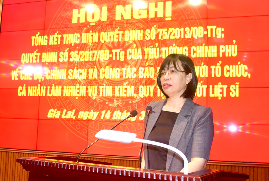 Phó Chủ tịch UBND tỉnh Nguyễn Thị Thanh Lịch phát biểu chỉ đạo tại hội nghị. Ảnh: P.L Phó Chủ tịch UBND tỉnh Nguyễn Thị Thanh Lịch phát biểu chỉ đạo tại hội nghị. Ảnh: P.L