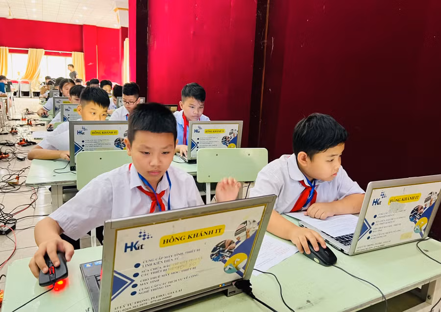 Các thí sinh tham dự bảng A. Ảnh: P.L