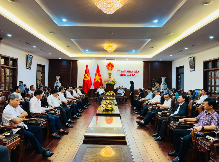 Quang cảnh buổi tiếp xã giao Đoàn công tác của tỉnh Hải Dương. Ảnh: P.L