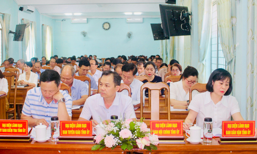 Các đại biểu tham dự hội nghị. Ảnh: P.L Các đại biểu tham dự hội nghị. Ảnh: P.L