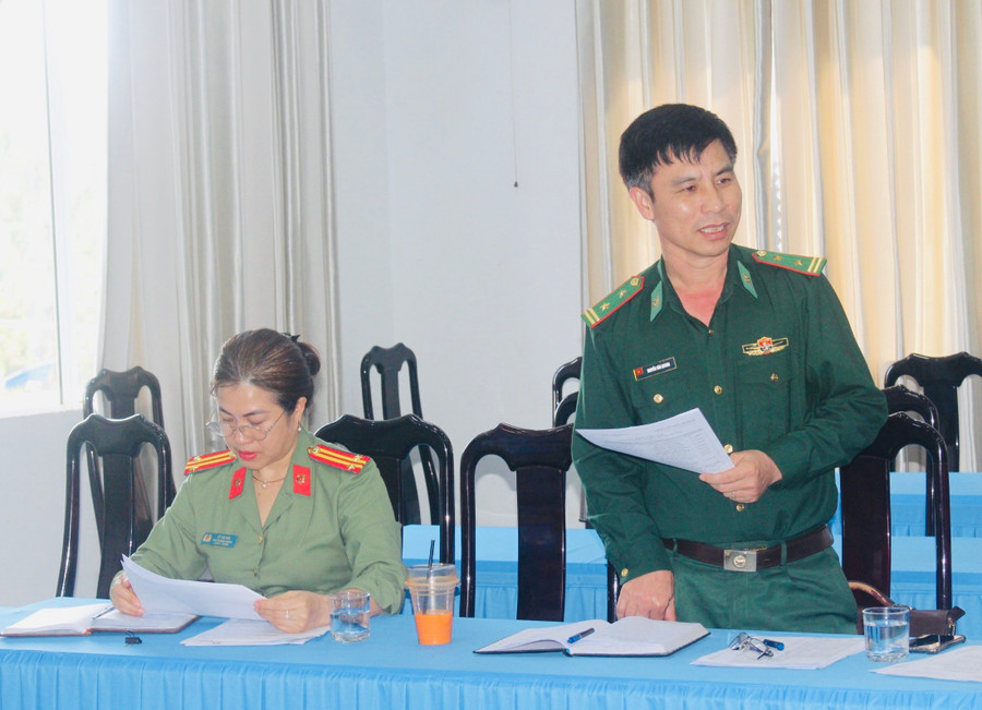 Các đại biểu họp xét, bình chọn công dân trẻ tiêu biểu năm 2023. Ảnh: P.L