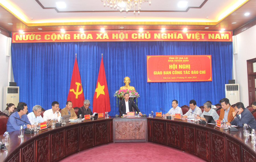 Quang cảnh hội nghị giao ban. Ảnh: P.L Quang cảnh hội nghị giao ban. Ảnh: P.L