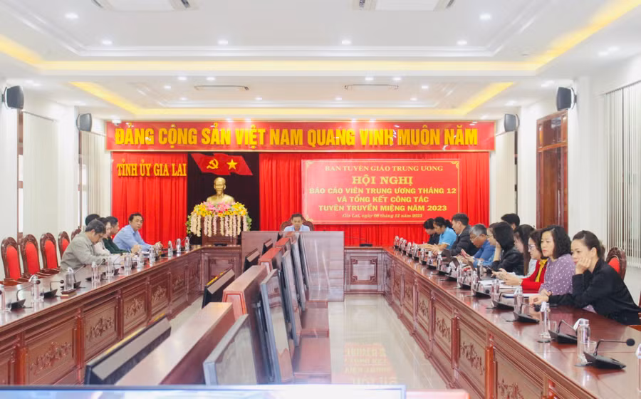 Quang cảnh hội nghị tại điểm cầu Tỉnh ủy Gia Lai. Ảnh: Phan Lài