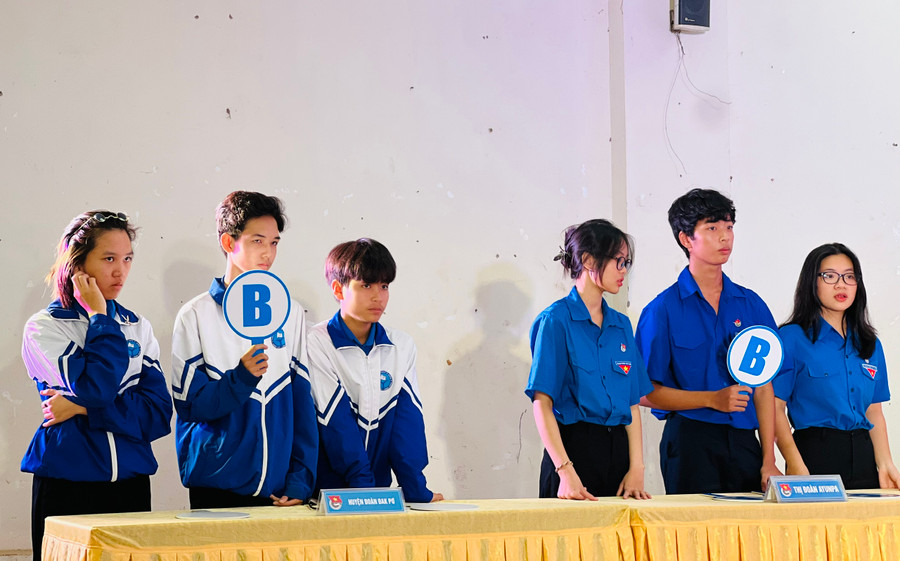 Các đội thi tham gia phần thi tăng tốc. Ảnh: P.L Các đội thi tham gia phần thi tăng tốc. Ảnh: P.L