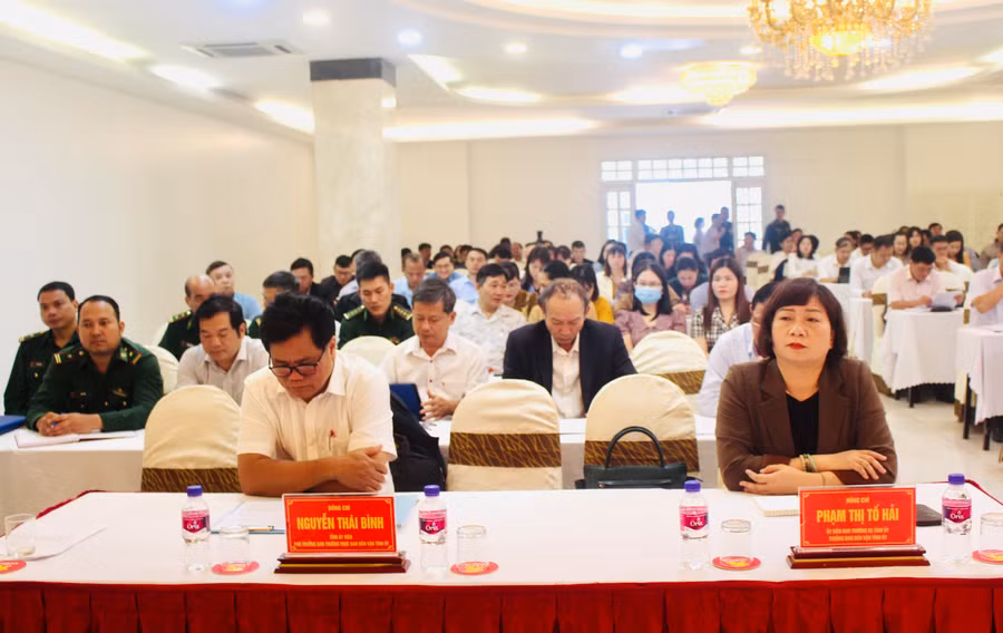 Các đại biểu tham gia hội nghị tập huấn. Ảnh: P.L