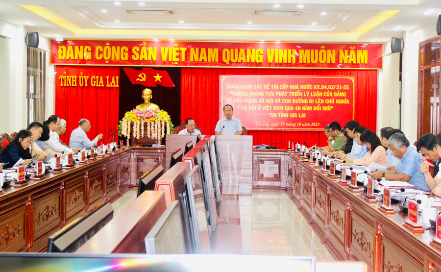 Quang cảnh buổi khảo sát. Ảnh: P.L