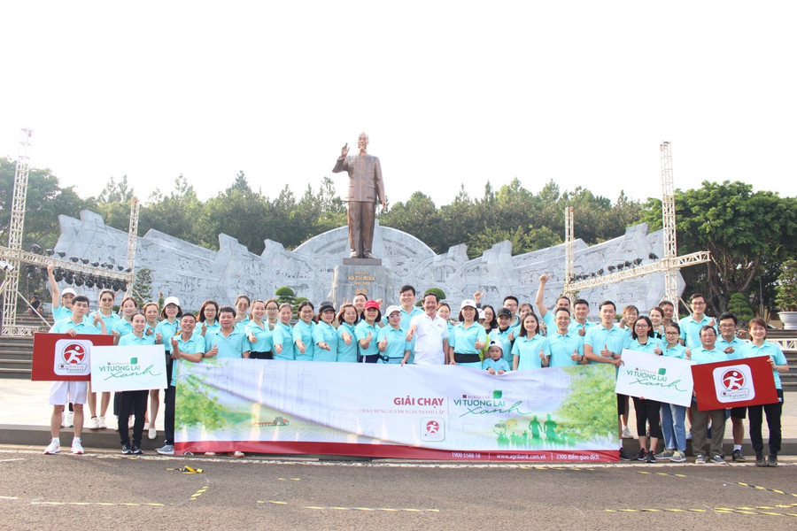 Agribank Chi nhánh Đông Gia Lai khởi động Giải chạy Vì tương lai xanh. Ảnh: Sơn Ca Agribank Chi nhánh Đông Gia Lai khởi động Giải chạy Vì tương lai xanh. Ảnh: Sơn Ca