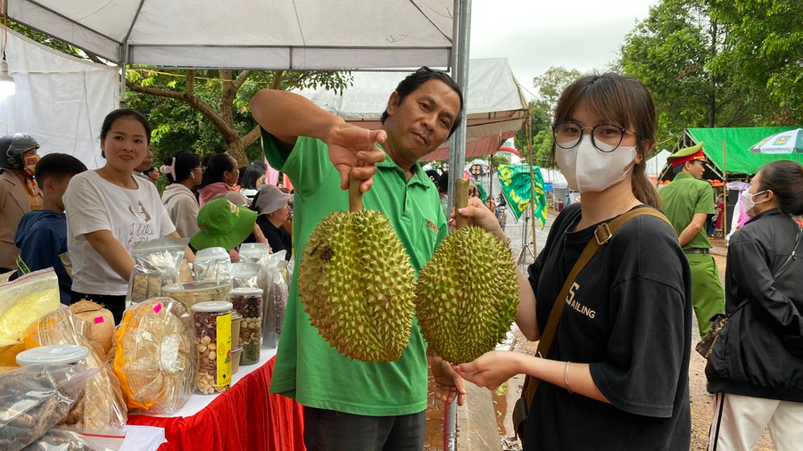 Dư nợ tín dụng đối với lĩnh vực nông nghiệp-nông thôn hiện chiếm 46,4% tổng dư nợ toàn ngành Ngân hàng tỉnh. Ảnh: Sơn Ca.