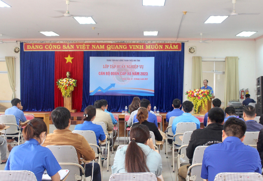 Quang cảnh lớp tập huấn nghiệp vụ cán bộ Đoàn cấp xã năm 2023. Ảnh: Phan Lài