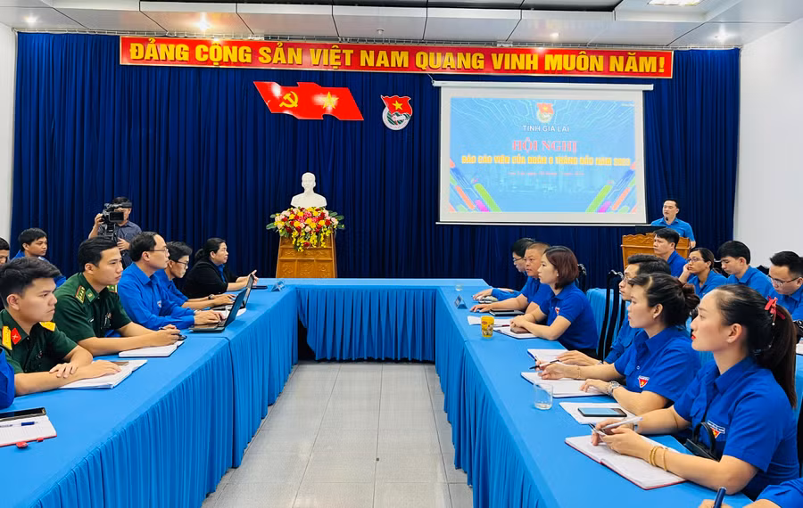 Quang cảnh hội nghị báo cáo viên của Đoàn 6 tháng đầu năm 2023. Ảnh: P.L