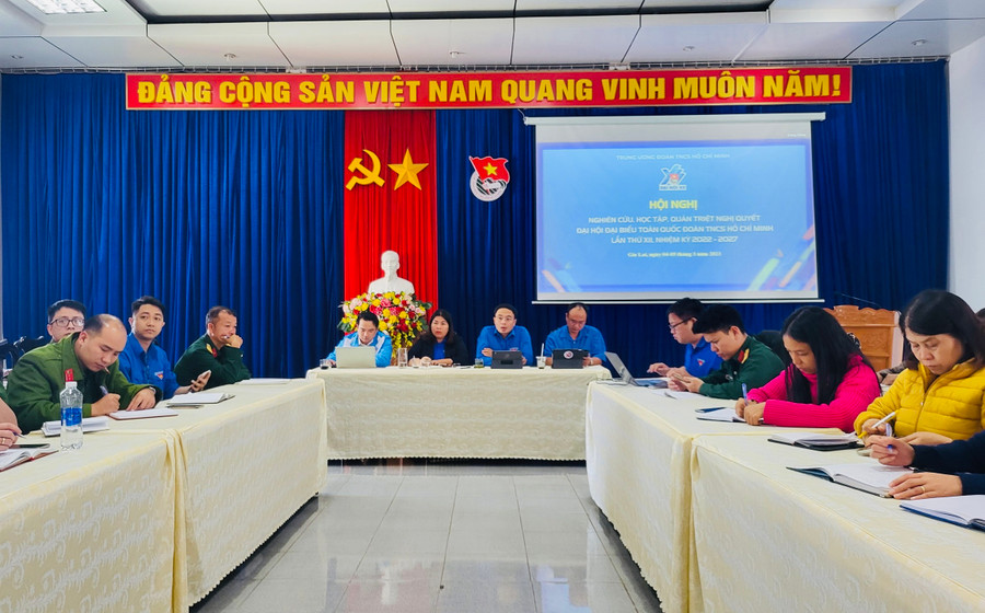 Quang cảnh hội nghị trực tuyến học tập, quán triệt Nghị quyết tại điểm cầu Tỉnh Đoàn. Ảnh: Phan Lài Quang cảnh hội nghị trực tuyến học tập, quán triệt Nghị quyết tại điểm cầu Tỉnh Đoàn. Ảnh: Phan Lài