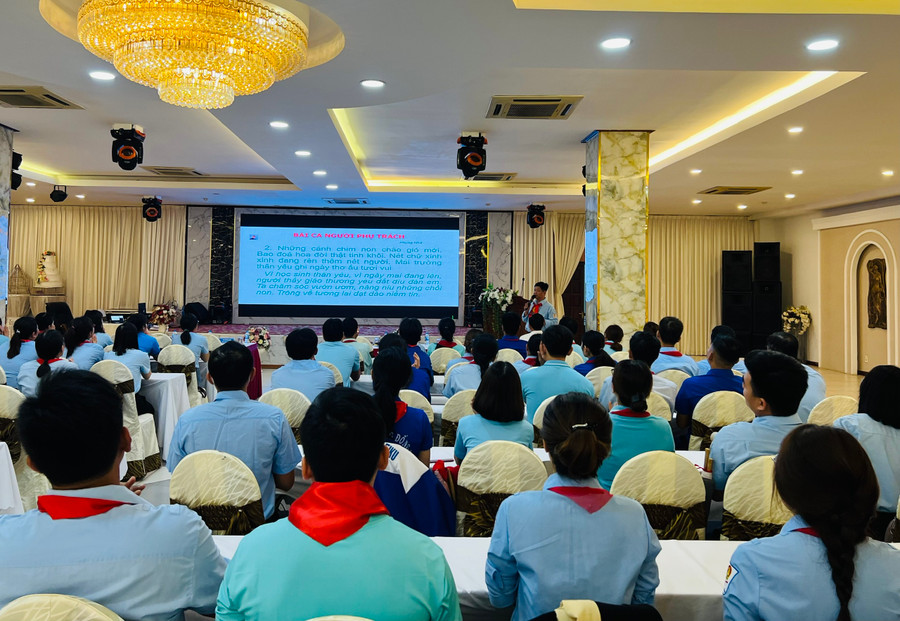 Quang cảnh chương trình huấn luyện giáo viên làm Tổng phụ trách Đội. Ảnh: Minh Nhật