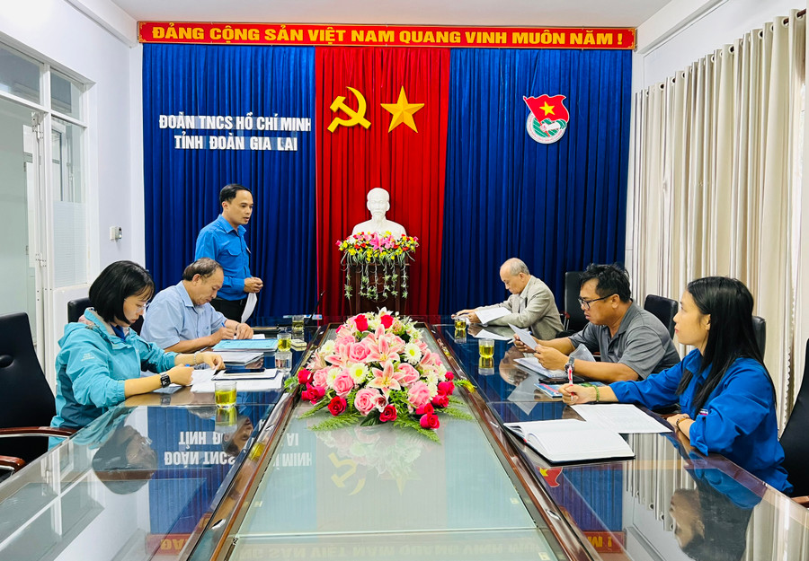 Quang cảnh buổi chấm điểm vòng sơ khảo cuộc thi Ý tưởng sáng tạo khởi nghiệp tỉnh Gia Lai. Ảnh: M.N Quang cảnh buổi chấm điểm vòng sơ khảo cuộc thi Ý tưởng sáng tạo khởi nghiệp tỉnh Gia Lai. Ảnh: M.N