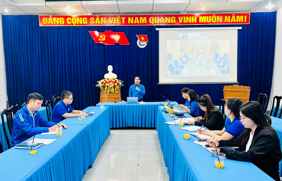 Quang cảnh buổi kiểm tra tại điểm cầu Tỉnh Đoàn Gia Lai. Ảnh: P.L