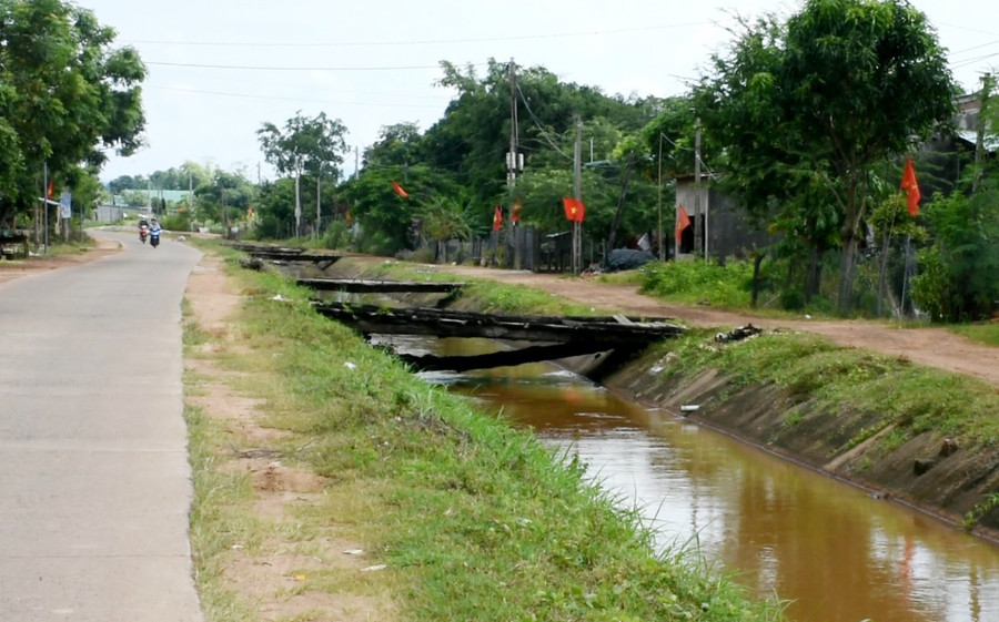 Đường vào thôn Cao Lạng, xã Ia Lâu. Ảnh: Sang Phương