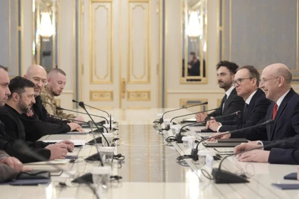 Anh sẽ chi gần 270 triệu USD để trang bị cho quân đội dự kiến triển khai tại Ukraine. Ảnh: PA