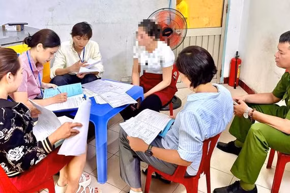 Quán nổi tiếng, đông khách có đồng nghĩa an toàn?