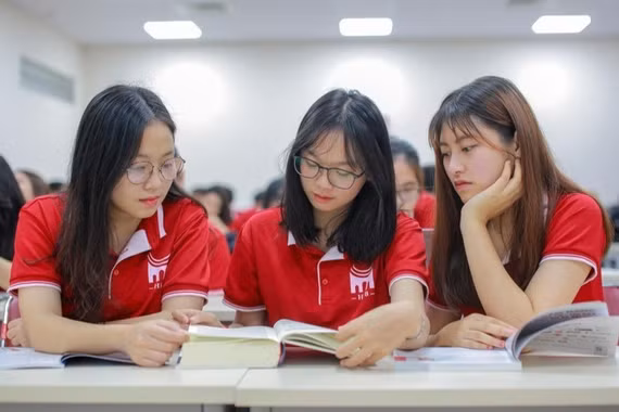 Sinh viên có thể tốt nghiệp đại học sau 2 năm trong trường hợp nào?