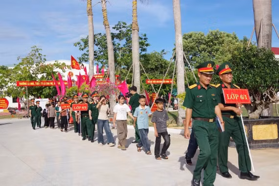 Thành lập phân hiệu Trường Thiếu sinh quân miền Trung tại Gia Lai.