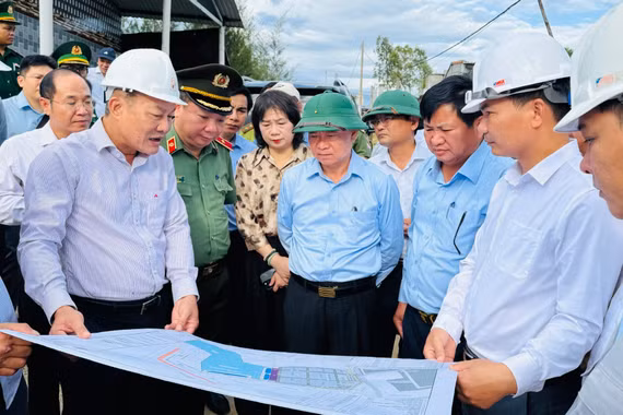 Bí thư Tỉnh ủy Thái Đại Ngọc kiểm tra dự án trọng điểm trên địa bàn các xã thuộc huyện Phù Mỹ (cũ)
