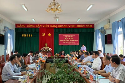 Quang cảnh hội nghị tổng kết công tác thi đua khen thưởng năm 2024 và ký kết giao ước thi đua năm 2025 tại Cụm thi đua số 3 tỉnh Gia Lai. Ảnh: Mai Linh