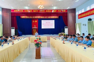 Quang cảnh hội nghị tổng kết tình hình thực hiện nhiệm vụ phát triển kinh tế-xã hội, đảm bảo an ninh-quốc phòng năm 2024 huyện Phú Thiện. Ảnh: Vũ Chi