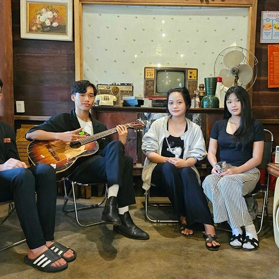 Không gian xưa trong mắt người trẻ phố núi