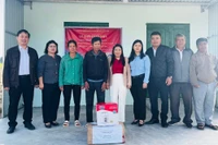 Xã Ya Hội bàn giao nhà cho hộ nghèo bị thiệt hại do bão số 13