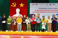 Hỗ trợ 3 tỷ đồng cho các gia đình có trẻ em bị ảnh hưởng thiên tai