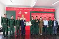 Bí thư Tỉnh ủy Thái Đại Ngọc thăm, chúc Tết các đơn vị lực lượng vũ trang