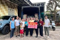 300 phần quà tặng người dân bị ảnh hưởng bởi cơn bão số 13 ở phía Tây tỉnh Gia Lai