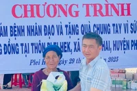 Nghĩa tình với người dân thôn Plei Hek