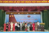 Phó Bí thư Thường trực Tỉnh ủy Rah Lan Chung dự và chỉ đạo Đại hội Đảng bộ xã Vĩnh Thạnh