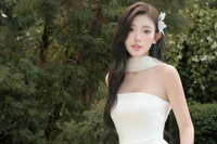 Bản phối đầu thu cho những nàng yêu phong cách 'nửa kín nửa hở'