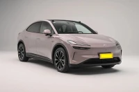 SUV 326 mã lực: Mạnh mẽ, tiện nghi, giá hơn 800 triệu đồng