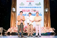 Báo Gia Lai: Trao 13 giải cuộc thi “Gia Lai- 50 năm đổi mới và phát triển”